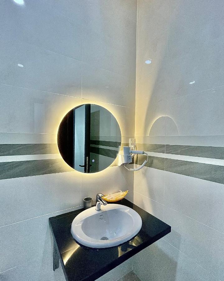 Khach San Thien My Otel Rạch Giá Dış mekan fotoğraf